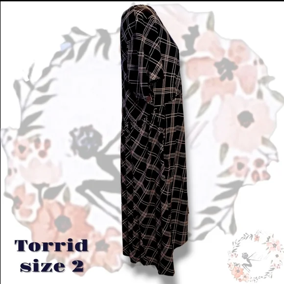 Torrid Black and White Plaid Fit-Flare Dress Size 2 - Picture 6 of 7